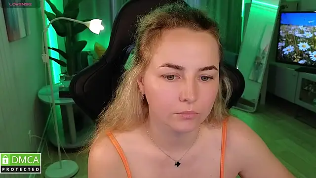 Mira_Mermayd webcam