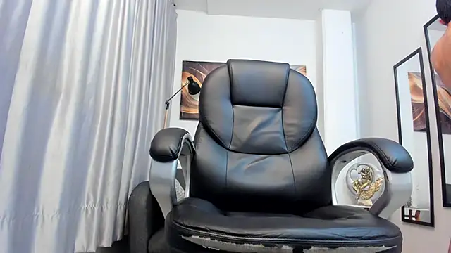 Caled_Saenz live sex cam