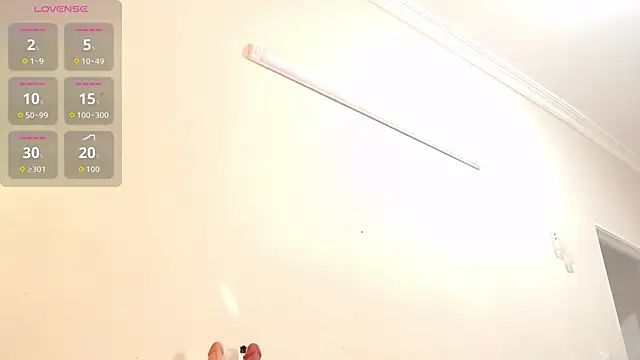 elainelaurent - ElaineLaurent's free webcam - UK Sex Cams