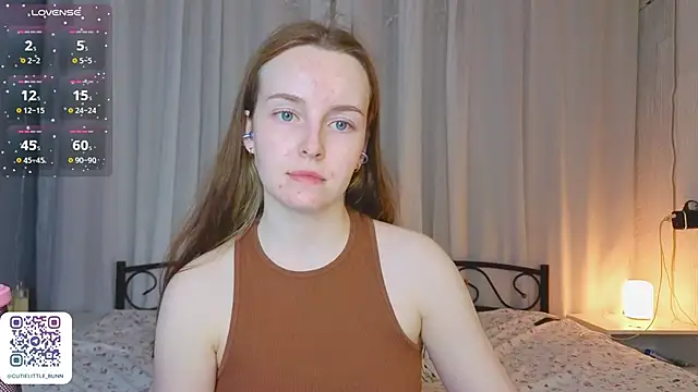 bae_cake_ webcam