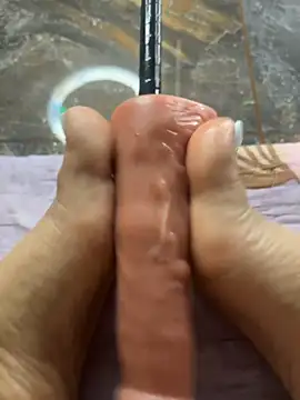 halana_squirts
