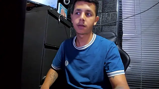 boy_bigcock24cm webcam