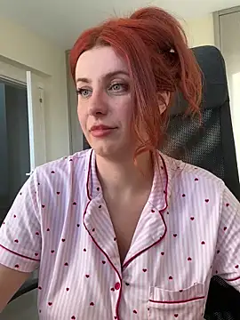 RoxxyDallas live cam on StripChat