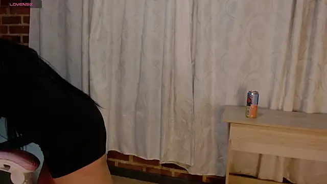 ailyngg webcam