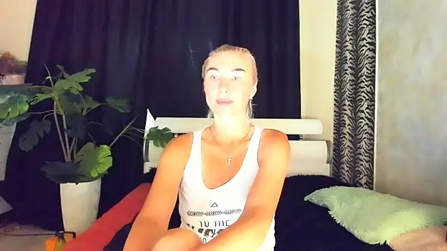 VainEnchantress live cam on StripChat