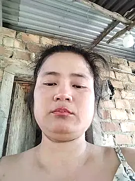 BigAss-69 live cam preview on Stripchat