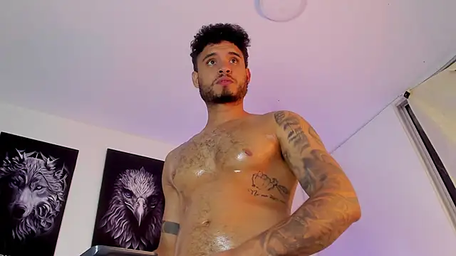 AUSTINN_TORRES live cam on StripChat