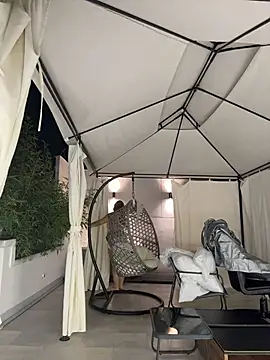 AliciaWhite_nt webcam