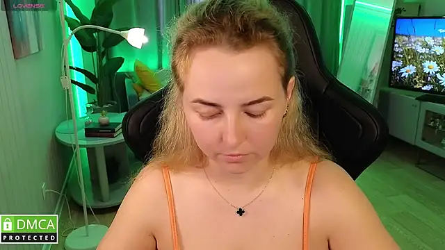 Mira_Mermayd webcam