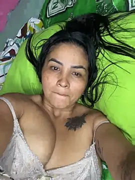 luzdream - LuzDream's free webcam - UK Sex Cams