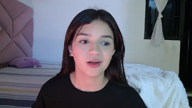 eva_sin18 live sex cam