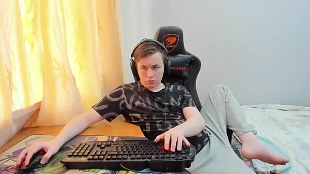 iliaskrislove webcam