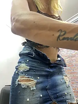 AlanaBrunetteX_X webcam