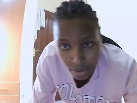 Shakin_amid webcam