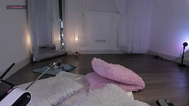 GoddessLinda04 webcam
