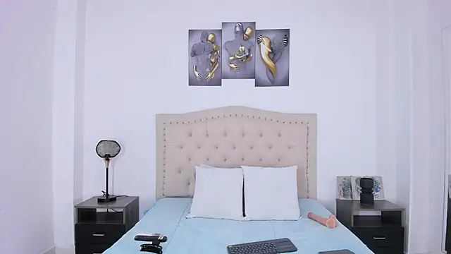 bustyluciana_____ webcam