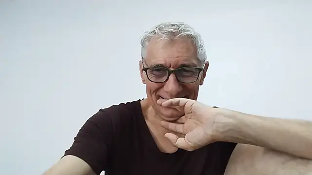 biguncuthardcock (Ask my age) - #master #asshole #fetish feet #massive h