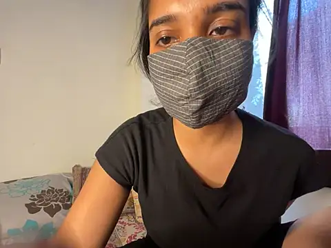 Miss_Heaven webcam