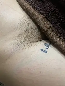 unicornbabe23 (F young) - Play with kitty
