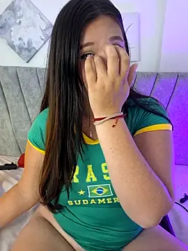 Wild_lilhyy webcam
