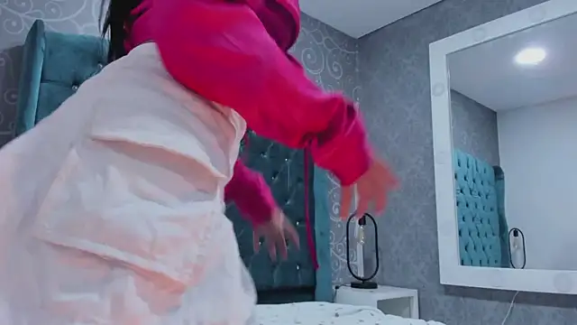 emmacame (F young) - ✨WE PUSSY & FINGERING✨