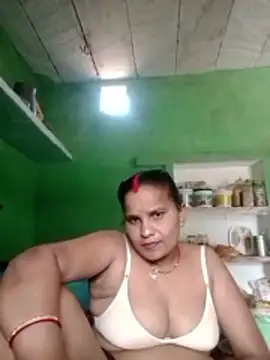 Shivani09900 webcam