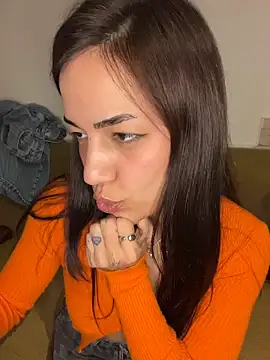 sweetaddictionbyThy webcam