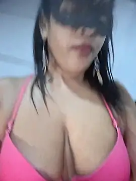 naughtyjaanu webcam