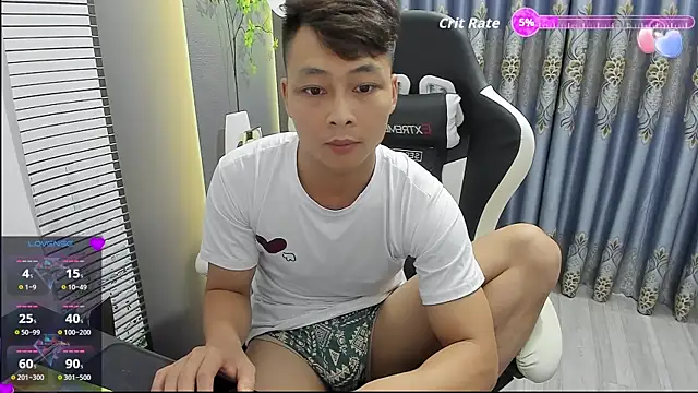 Naughty___asian webcam