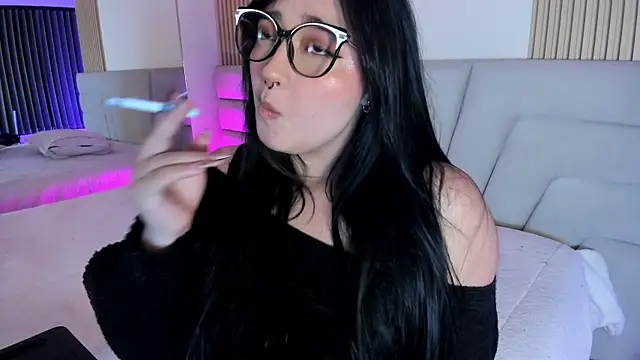 Miss_Loise webcam