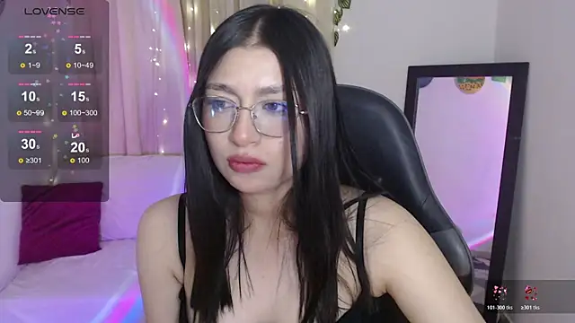 mily_thomson_b_ webcam