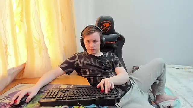 iliaskrislove webcam