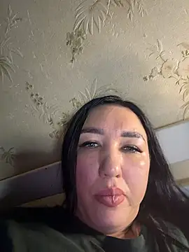 Naughtbaby_2025 webcam