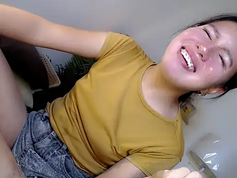 All_Eyes_OnMe webcam