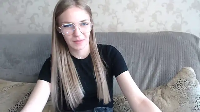 HitGyrl webcam