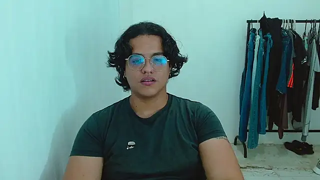 Diane_exotic webcam