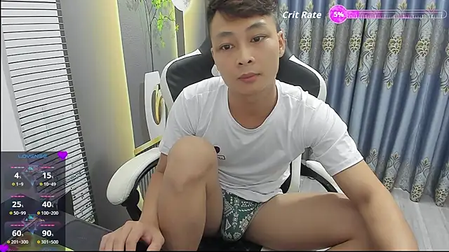 Naughty___asian webcam