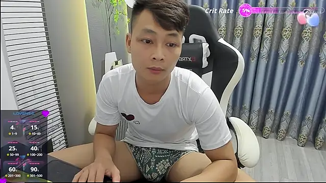 Naughty___asian webcam