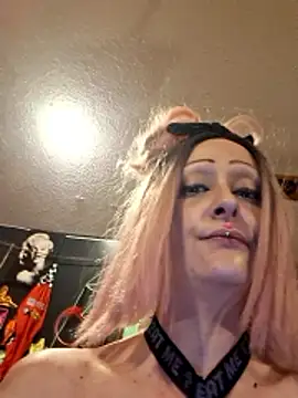 daddyandsplashqueen (Ask my age) - switch to a thong