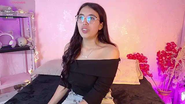 Valk_submissive live cam preview on Stripchat