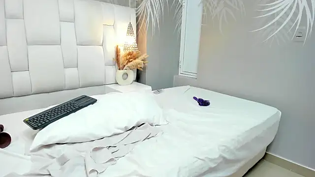 your_sissytrans - Your_sissytrans's free webcam - UK Sex Cams