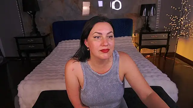 VelvetLuck webcam