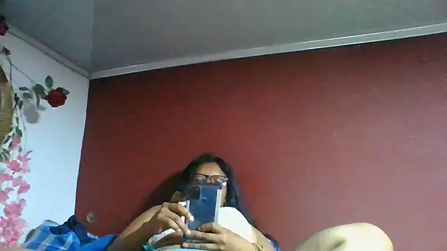 DianaOchoa_ webcam
