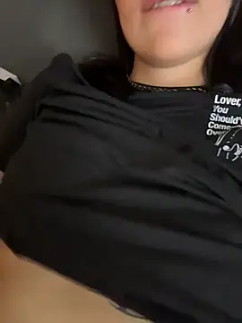 HinaSweet webcam