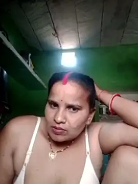 shivani09900's live room