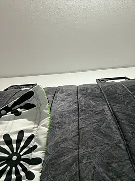 SCARLETT_INK_ webcam