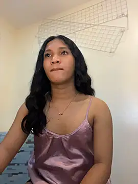 slutty_aki webcam