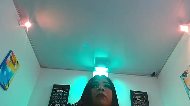 maria_paula___ webcam