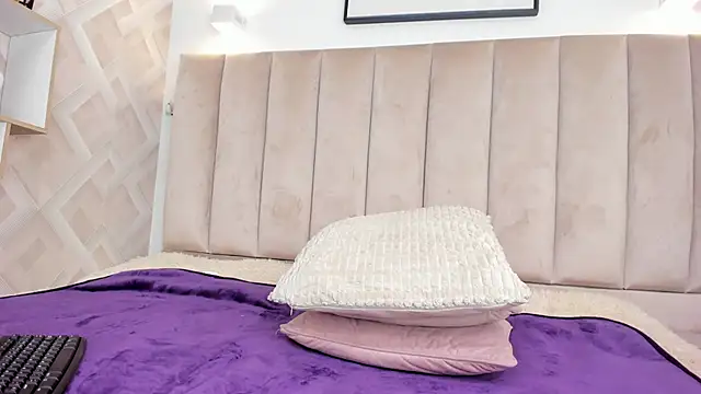 Anniie_Queen webcam