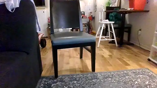 thedevinemama webcam